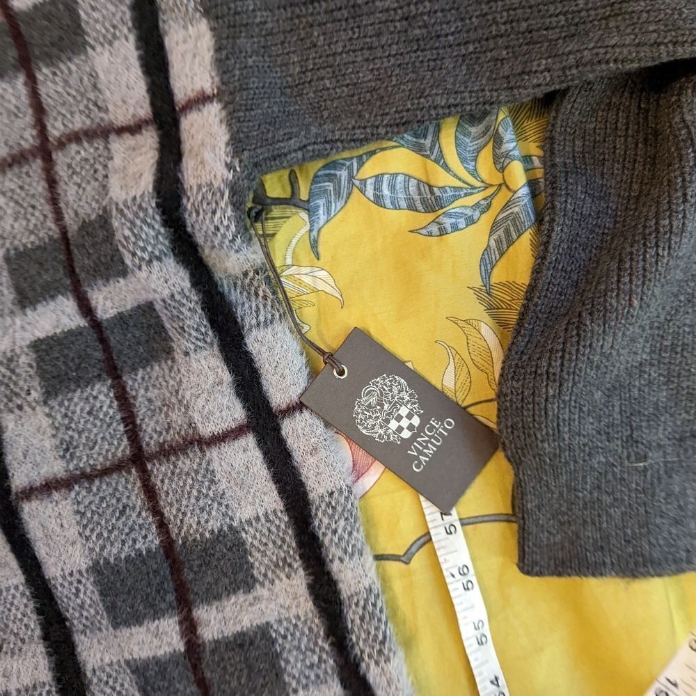 VINCE camuto grey tartan crew neck sweater sz xl - Picture 3 of 5
